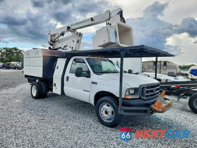 Czwarte zdjęcie samochodu z boku: 2000 FORD F550 SUPER DUTY FORESTRY BUCKET TRUCK VIN:1FDAF56F2YEA22913 - miniatura