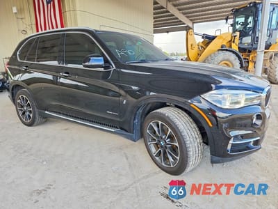 Czwarte zdjęcie samochodu z boku: 2017 BMW X5 XDR40E VIN:5UXKT0C39H0V96628 - miniatura