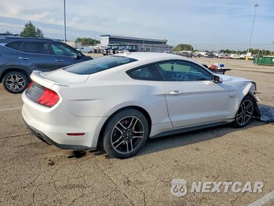 Trzecie zdjęcie samochodu z tyłu: 2021 FORD MUSTANG GT VIN:1FA6P8CF9M5124917 - miniatura