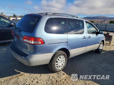 Trzecie zdjęcie samochodu z tyłu: 2001 TOYOTA SIENNA LE VIN:4T3ZF13C81U334145 - miniatura