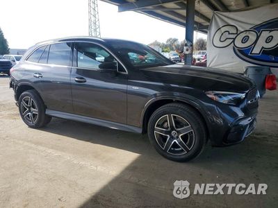 Czwarte zdjęcie samochodu z boku: 2025 MERCEDES-BENZ GLC 350E VIN:W1NKM5GB0SF351582 - miniatura
