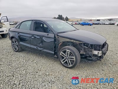 Czwarte zdjęcie samochodu z boku: 2017 AUDI A3 PREMIUM VIN:WAUAUGFF9H1040495 - miniatura