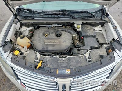 Zdjęcie 12 z 14 samochodu: 2017 LINCOLN MKC RESERVE VIN:5LMCJ3C94HUL12261 - miniatura