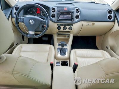 Zdjęcie 8 z 13 samochodu: 2009 VOLKSWAGEN TIGUAN SE VIN:WVGBV75N69W518868 - miniatura