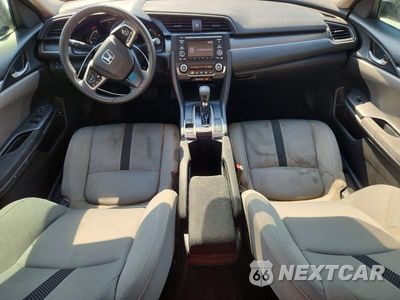 Zdjęcie 8 z 12 samochodu: 2019 HONDA CIVIC LX VIN:19XFC2F63KE012002 - miniatura