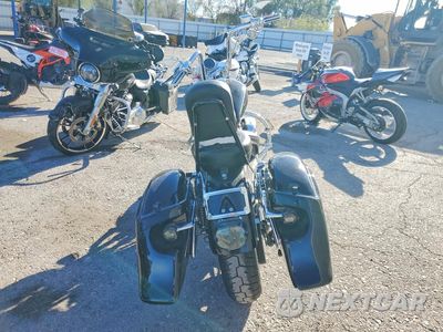 Czwarte zdjęcie samochodu z boku: 2009 HARLEY-DAVIDSON XL1200 C VIN:1HD1CT3199K409387 - miniatura