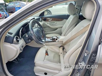 Zdjęcie 7 z 12 samochodu: 2015 MERCEDES-BENZ C 300 4MATIC VIN:55SWF4KBXFU035751 - miniatura