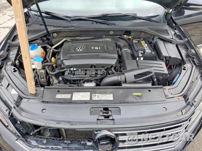 Zdjęcie 11 z 12 samochodu: 2017 VOLKSWAGEN PASSAT SE VIN:1VWBT7A30HC037106 - miniatura