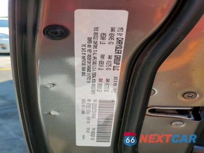 Zdjęcie 12 z 12 samochodu: 2012 CHRYSLER 300C VIN:2C3CCAET5CH108468 - miniatura