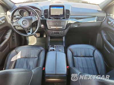 Zdjęcie 8 z 13 samochodu: 2018 MERCEDES-BENZ GLS 450 4MATIC VIN:4JGDF6EE2JB068762 - miniatura