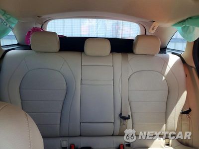 Zdjęcie 10 z 13 samochodu: 2020 MERCEDES-BENZ GLC 300 4MATIC VIN:W1N0G8EBXLF861636 - miniatura