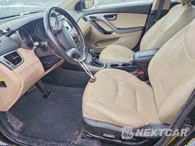 Zdjęcie 7 z 12 samochodu: 2014 HYUNDAI ELANTRA LIMITED VIN:5NPDH4AEXEH498147 - miniatura
