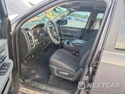 Zdjęcie 7 z 12 samochodu: 2019 RAM 1500 CLASSIC SLT VIN:1C6RR6GG4KS616513 - miniatura