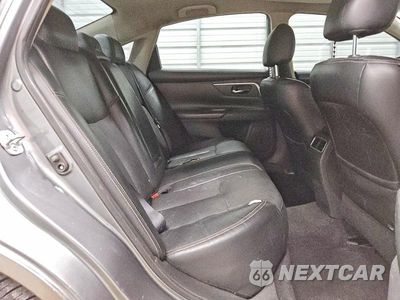 Zdjęcie 10 z 12 samochodu: 2018 NISSAN ALTIMA 2.5 SL VIN:1N4AL3AP9JC167858 - miniatura