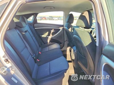 Zdjęcie 10 z 12 samochodu: 2015 HYUNDAI ELANTRA GT BASE VIN:KMHD35LHXFU238202 - miniatura