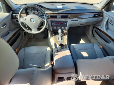 Zdjęcie 8 z 12 samochodu: 2010 BMW 328 I SULEV VIN:WBAPH5G58ANM69621 - miniatura