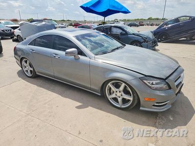 Czwarte zdjęcie samochodu z boku: 2014 MERCEDES-BENZ CLS 550 VIN:WDDLJ7DB9EA116240 - miniatura