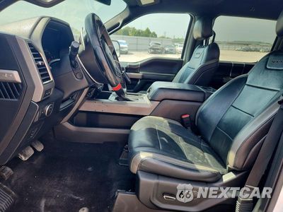 Zdjęcie 7 z 13 samochodu: 2017 FORD F150 RAPTOR VIN:1FTFW1RG0HFB60001 - miniatura