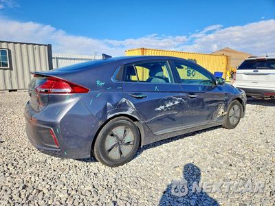 Trzecie zdjęcie samochodu z tyłu: 2020 HYUNDAI IONIQ SE VIN:KMHC75LC8LU188447 - miniatura