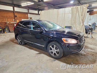 Czwarte zdjęcie samochodu z boku: 2014 VOLVO XC60 T6 VIN:YV4902DZXE2546941 - miniatura