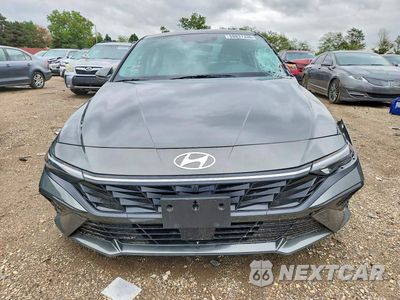 Piąte zdjęcie samochodu w środku: 2024 HYUNDAI ELANTRA LIMITED VIN:KMHLP4DG9RU833448 - miniatura