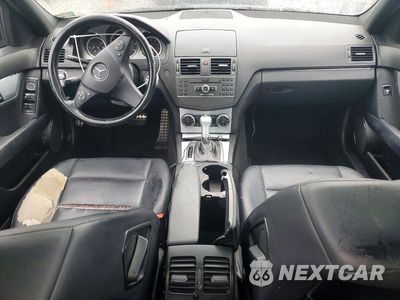 Zdjęcie 8 z 13 samochodu: 2011 MERCEDES-BENZ C 300 VIN:WDDGF5EB5BR186126 - miniatura