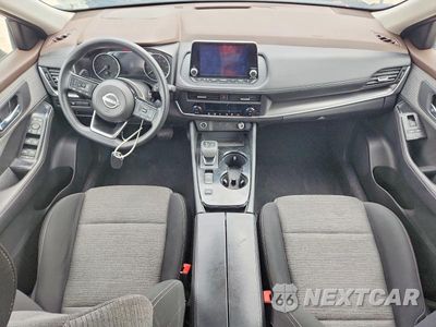 Zdjęcie 8 z 14 samochodu: 2023 NISSAN ROGUE SV VIN:5N1BT3BA2PC841510 - miniatura