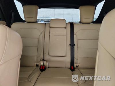 Zdjęcie 10 z 13 samochodu: 2018 MERCEDES-BENZ GLE 550E 4MATIC VIN:4JGDA6DB5JB101419 - miniatura