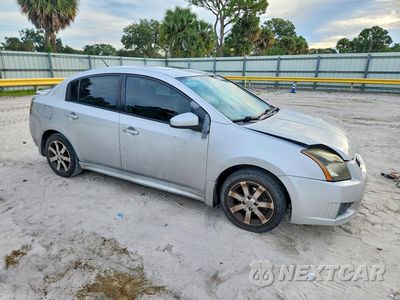 Czwarte zdjęcie samochodu z boku: 2012 NISSAN SENTRA 2.0 VIN:3N1AB6AP1CL733651 - miniatura