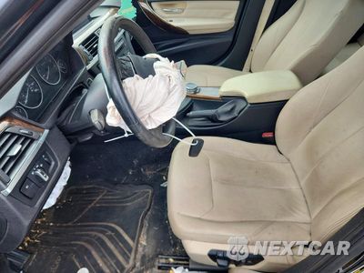 Zdjęcie 7 z 12 samochodu: 2015 BMW 328 XI VIN:WBA3B3G5XFNR86138 - miniatura