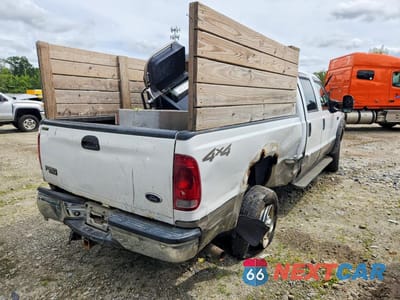 Trzecie zdjęcie samochodu z tyłu: 2004 FORD F250 SUPER DUTY VIN:1FTNW21L04EA41987 - miniatura