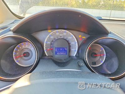 Zdjęcie 9 z 14 samochodu: 2013 HONDA FIT SPORT VIN:JHMGE8H53DC039294 - miniatura