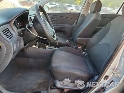 Zdjęcie 7 z 13 samochodu: 2008 KIA RIO5 LX VIN:KNADE163486393842 - miniatura