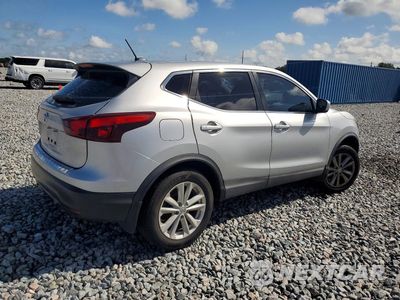 Trzecie zdjęcie samochodu z tyłu: 2018 NISSAN ROGUE SPORT S VIN:JN1BJ1CP1JW188310 - miniatura
