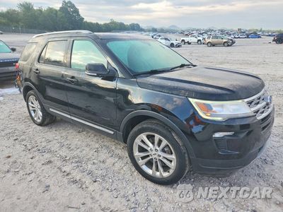 Czwarte zdjęcie samochodu z boku: 2018 FORD EXPLORER XLT VIN:1FM5K8D85JGB87643 - miniatura