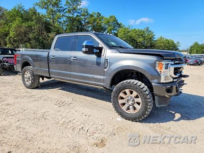 Czwarte zdjęcie samochodu z boku: 2020 FORD F350 SUPER DUTY VIN:1FT8W3BT4LED46196 - miniatura
