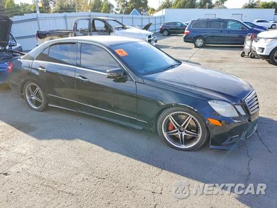 Czwarte zdjęcie samochodu z boku: 2010 MERCEDES-BENZ E 550 VIN:WDDHF7CB0AA076178 - miniatura