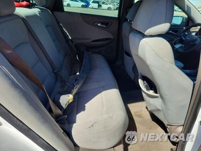Zdjęcie 10 z 12 samochodu: 2020 CHEVROLET MALIBU LS VIN:1G1ZB5STXLF076986 - miniatura