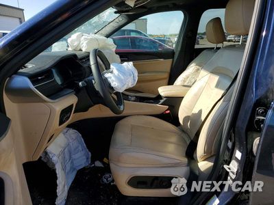 Zdjęcie 7 z 12 samochodu: 2024 JEEP GRAND CHEROKEE L LIMITED VIN:1C4RJKBG6R8919235 - miniatura