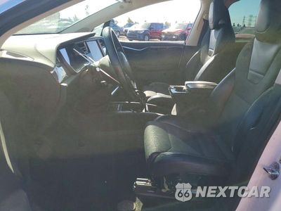 Zdjęcie 7 z 13 samochodu: 2016 TESLA MODEL X VIN:5YJXCDE24GF026166 - miniatura