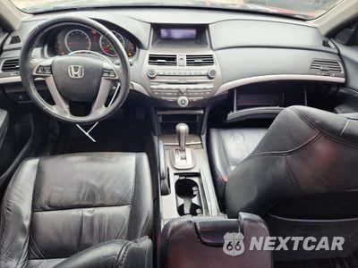 Zdjęcie 8 z 12 samochodu: 2012 HONDA ACCORD SE VIN:1HGCP2F67CA240100 - miniatura