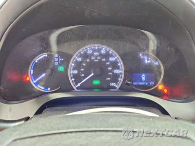 Zdjęcie 9 z 13 samochodu: 2015 LEXUS CT 200 VIN:JTHKD5BH5F2226365 - miniatura
