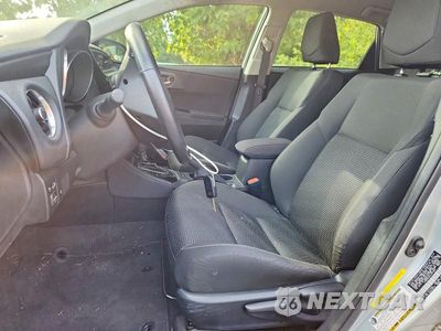Zdjęcie 7 z 12 samochodu: 2018 TOYOTA COROLLA IM BASE VIN:JTNKARJE0JJ572567 - miniatura