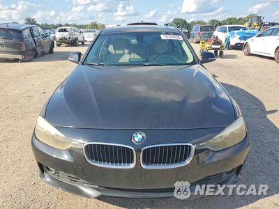 Piąte zdjęcie samochodu w środku: 2013 BMW 328 I VIN:WBA3A5C50DF601794 - miniatura