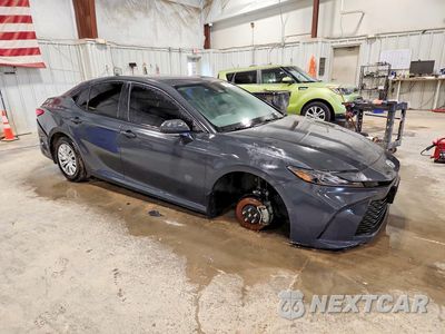 Czwarte zdjęcie samochodu z boku: 2025 TOYOTA CAMRY LE VIN:4T1DAACK8SU561068 - miniatura