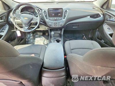 Zdjęcie 8 z 13 samochodu: 2020 CHEVROLET MALIBU RS VIN:1G1ZG5ST4LF097138 - miniatura