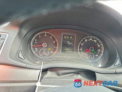 Zdjęcie 9 z 12 samochodu: 2015 VOLKSWAGEN PASSAT S VIN:1VWAT7A38FC087552 - miniatura