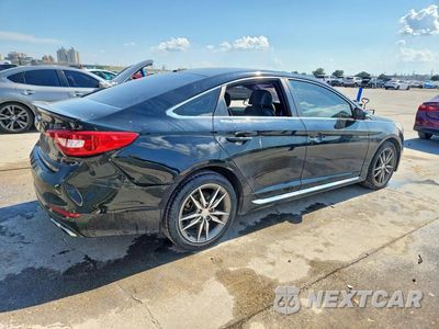 Trzecie zdjęcie samochodu z tyłu: 2017 HYUNDAI SONATA SPORT 2.0T VIN:5NPE34ABXHH557226 - miniatura