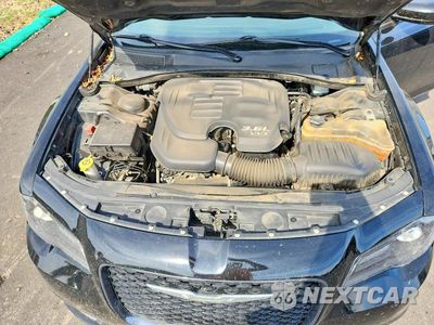 Zdjęcie 11 z 12 samochodu: 2019 CHRYSLER 300 TOURING VIN:2C3CCAAG4KH590583 - miniatura
