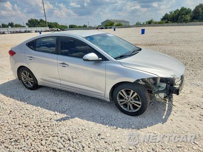 Czwarte zdjęcie samochodu z boku: 2017 HYUNDAI ELANTRA SE VIN:5NPD84LF2HH007029 - miniatura